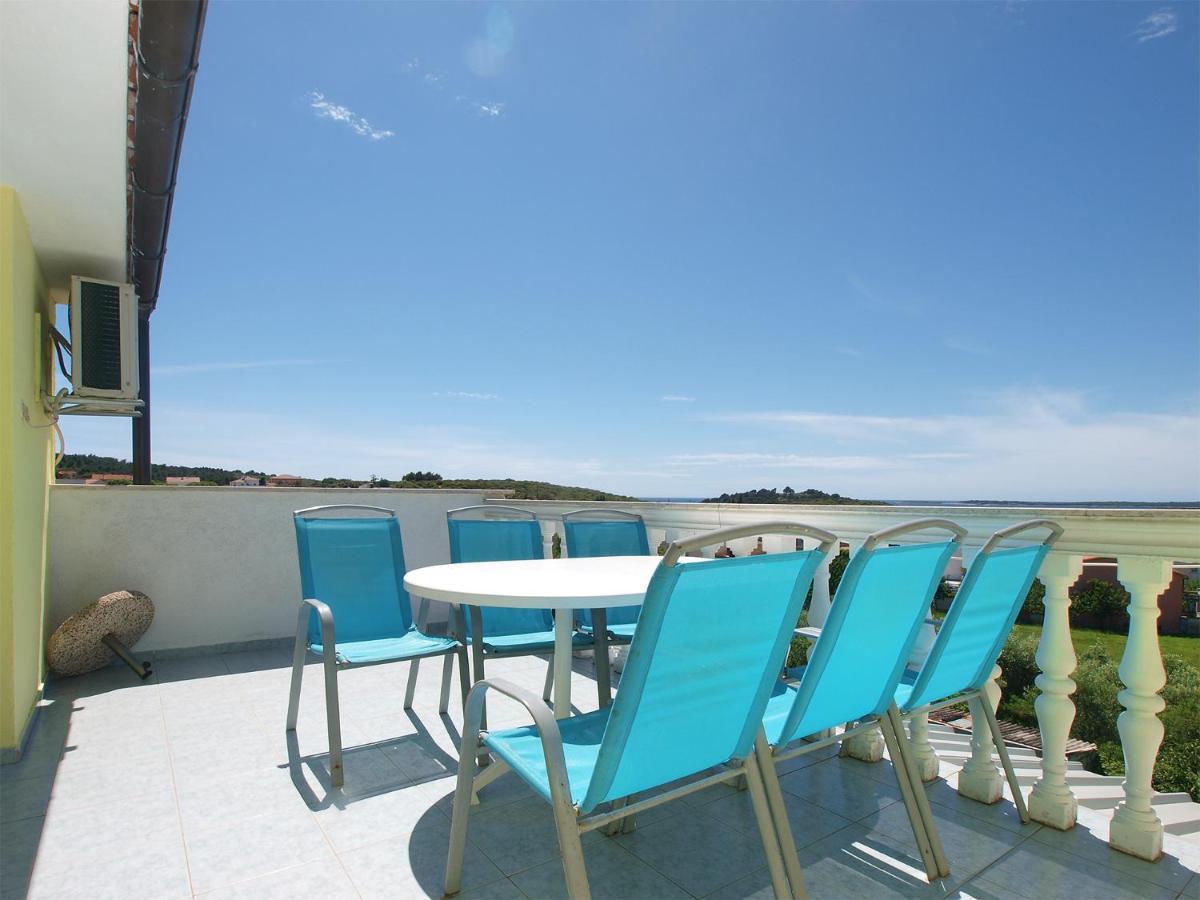 Apartments Milica 56 بولا المظهر الخارجي الصورة