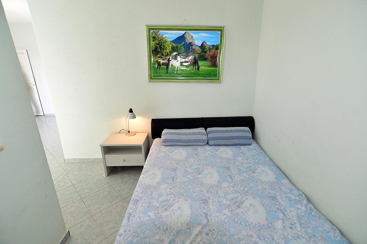 Apartments Milica 56 بولا المظهر الخارجي الصورة