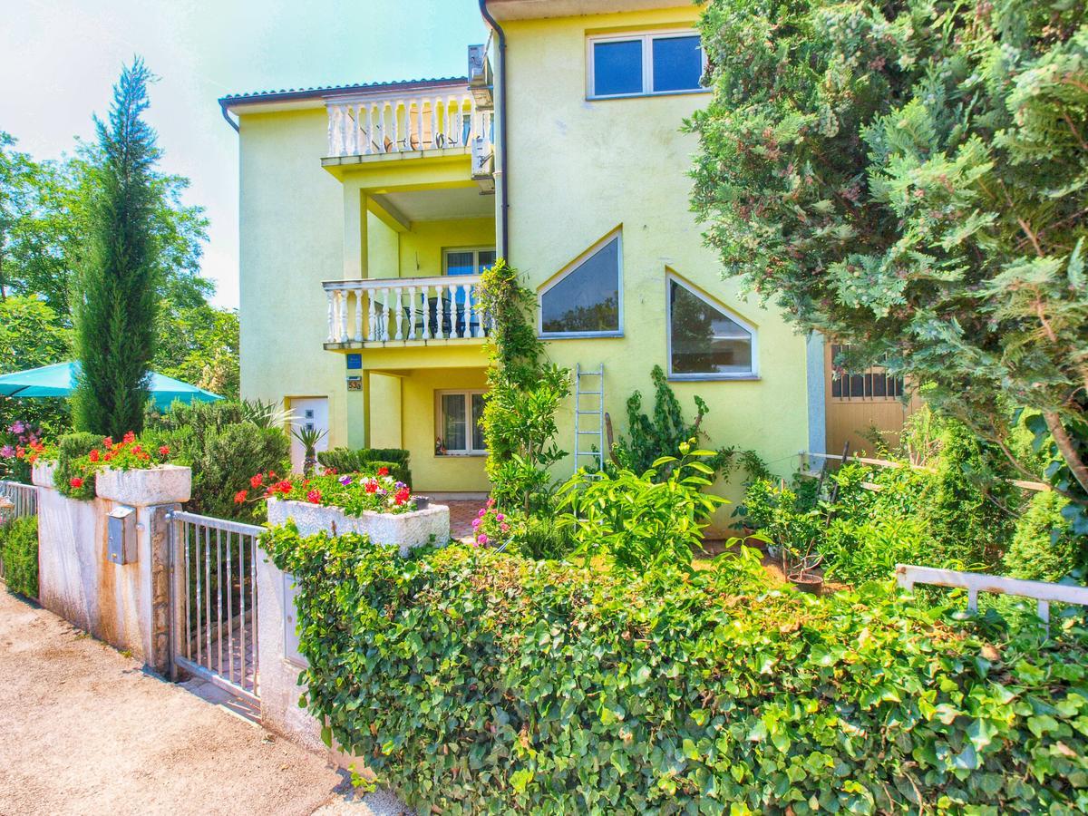 Apartments Milica 56 بولا المظهر الخارجي الصورة
