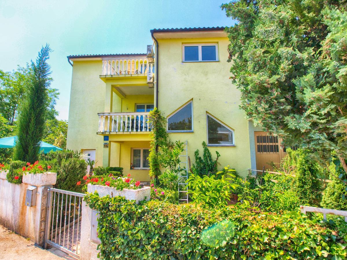 Apartments Milica 56 بولا المظهر الخارجي الصورة