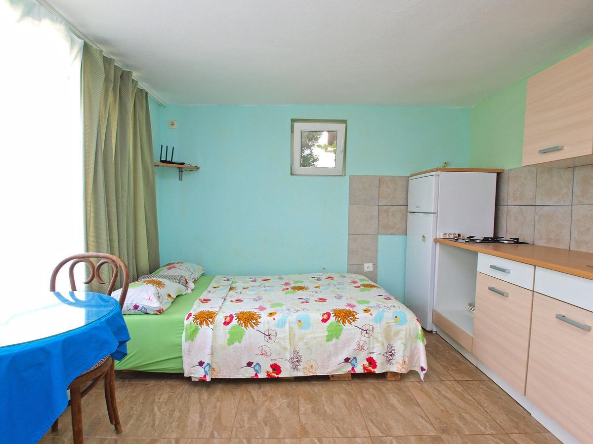 Apartments Milica 56 بولا المظهر الخارجي الصورة